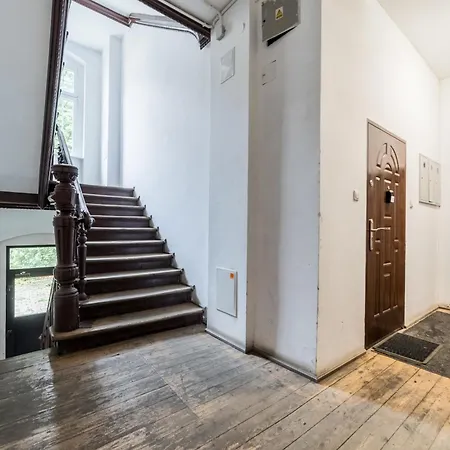 Różana Center By Bookinghost Apartamento